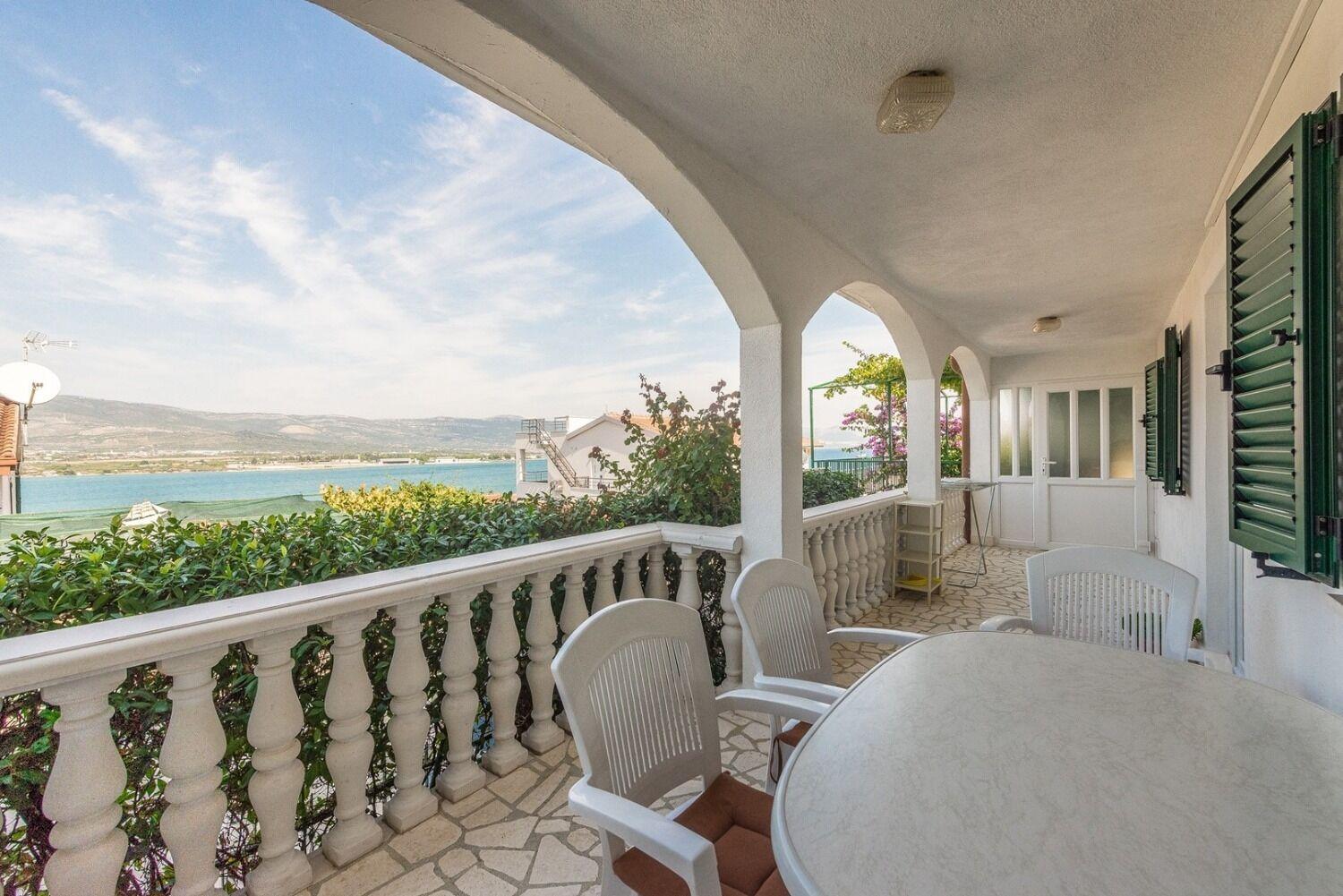 Bubi Trogir
