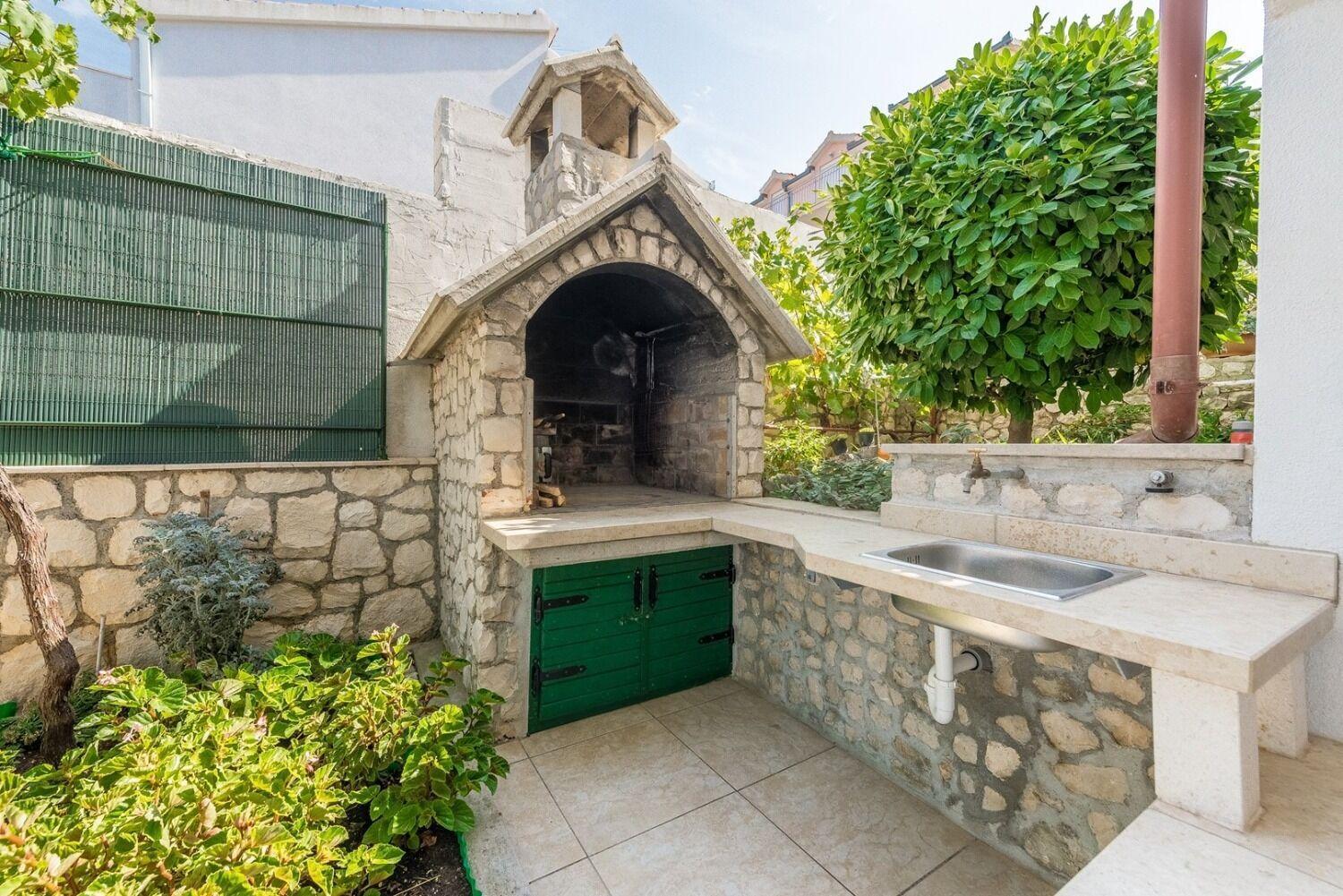 Bubi Appartement Trogir
